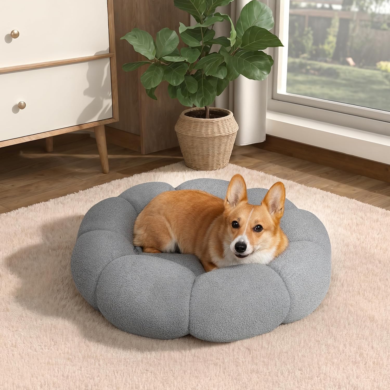 Calming Fluffy Flower Washable Pet Bed